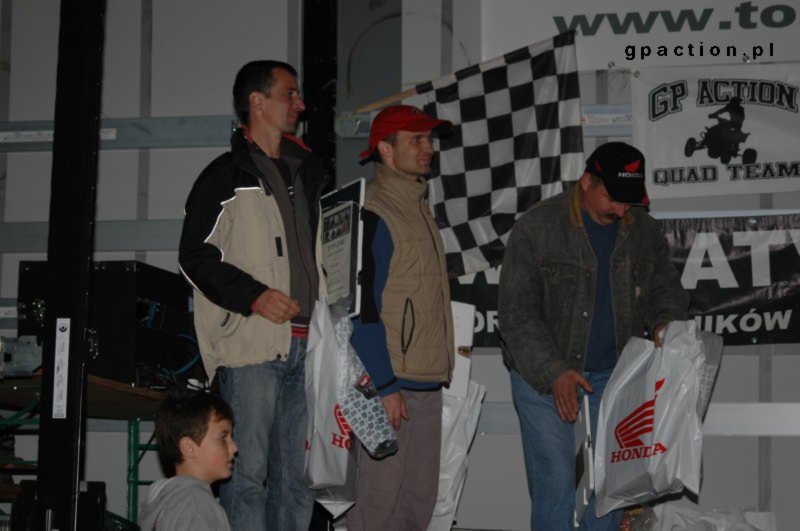 iipiknikmx221006366.jpg