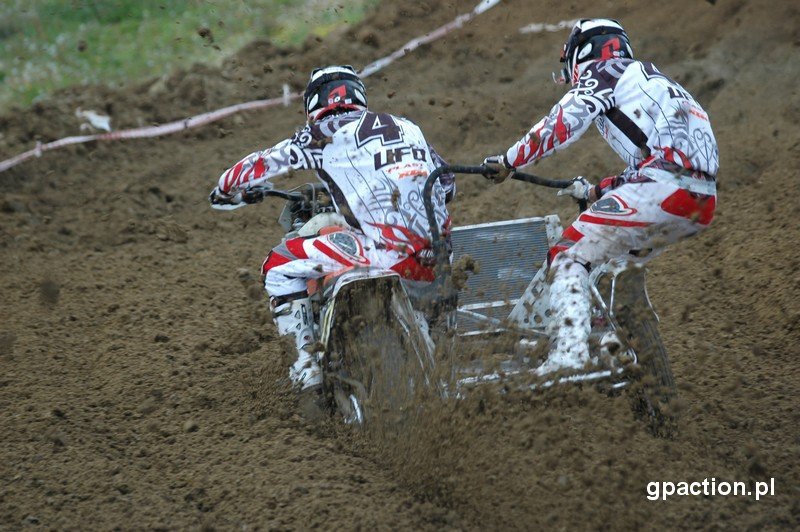 mx17052009236.jpg