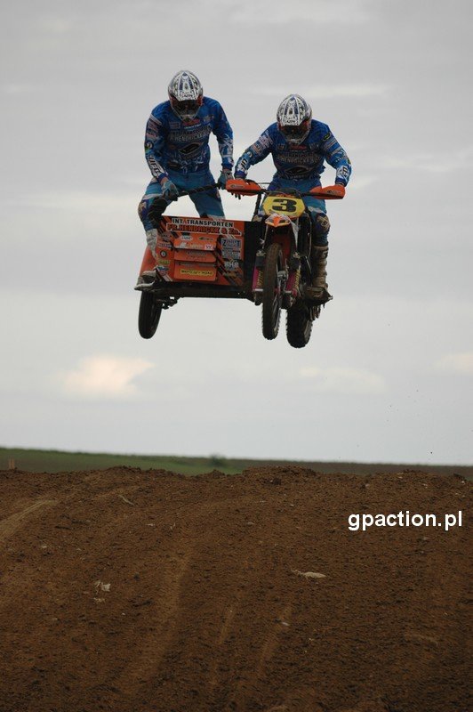 mx17052009259.jpg