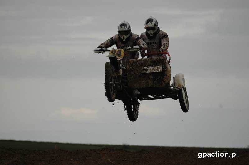 mx17052009273.jpg