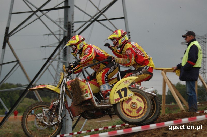 mx17052009280.jpg