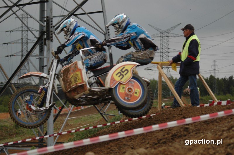 mx17052009281.jpg